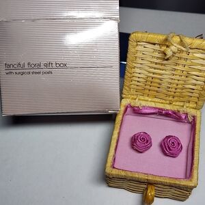 Vintage Avon Fanciful Floral Pink Rose Stud Earrings